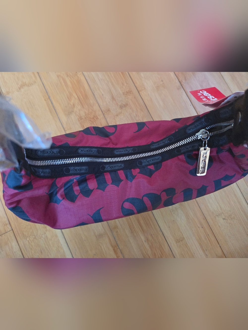 NWT LeSportsac By Gwen Stefani L.A.M.B. Red Mega Hobo Shoulder Bag with Black - Picture 5 of 12